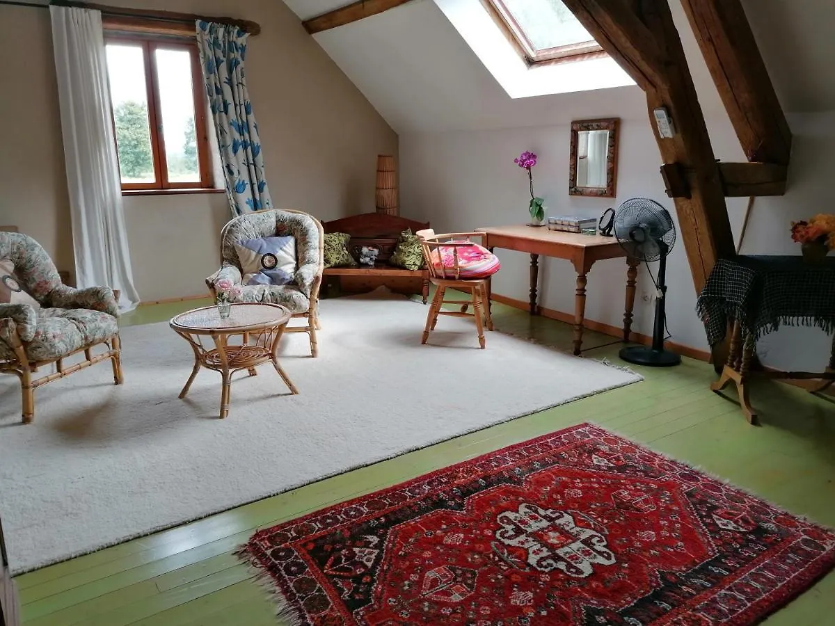 Les Houlins Villa Pouzy-Mesangy France