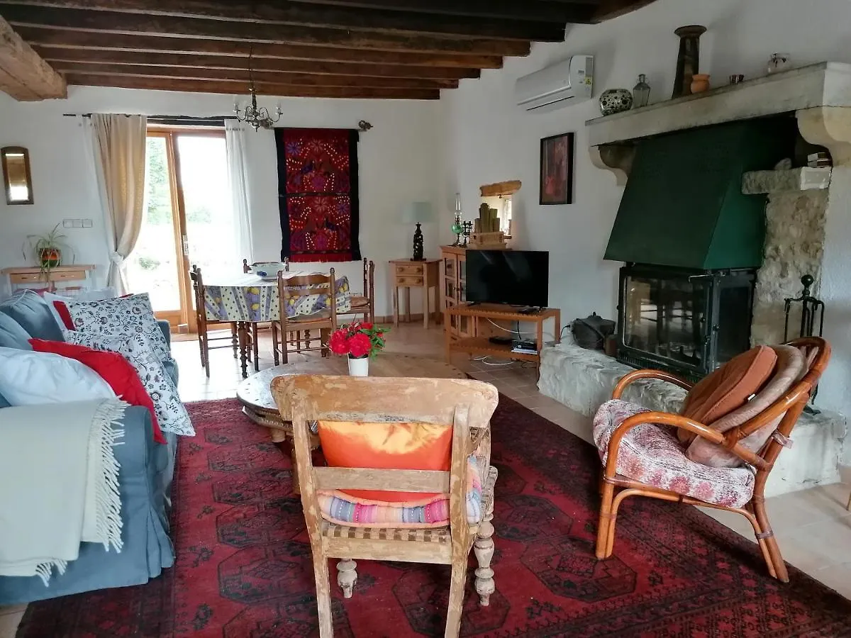 Les Houlins Villa Pouzy-Mesangy 0*,